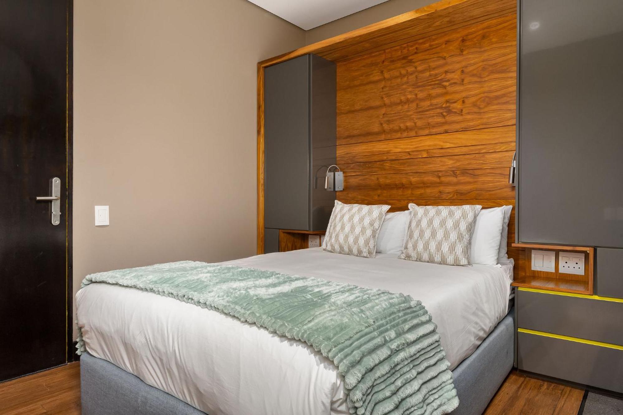 Neighbourgood Cape Quarter Living Apartment *